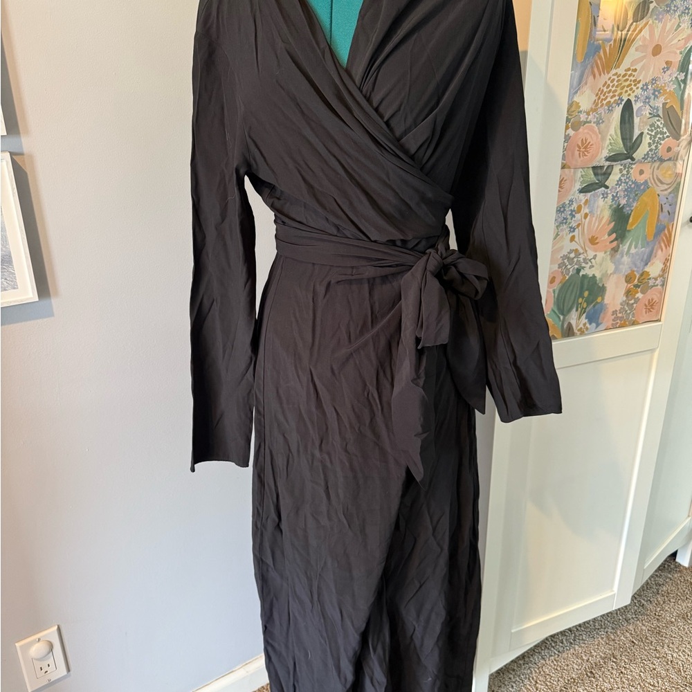 Elegant Black Wrap Dress